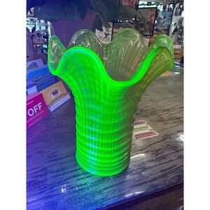 Vintage Uranium Vallerysthal Style Vase